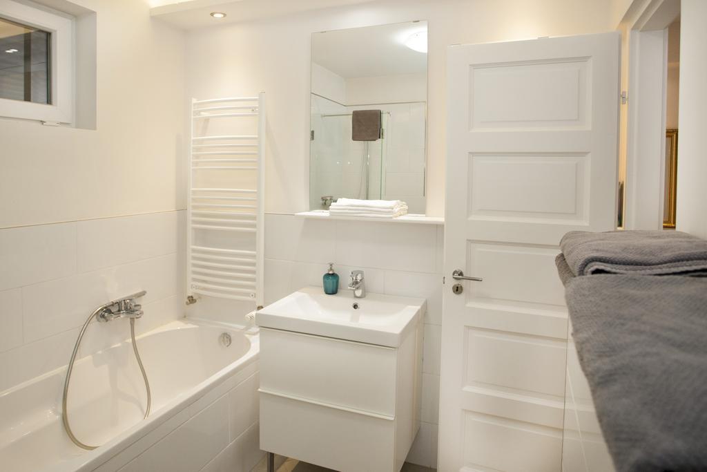 Ilona 2 Bedrooms Apartment In The Center Budapest Eksteriør bilde